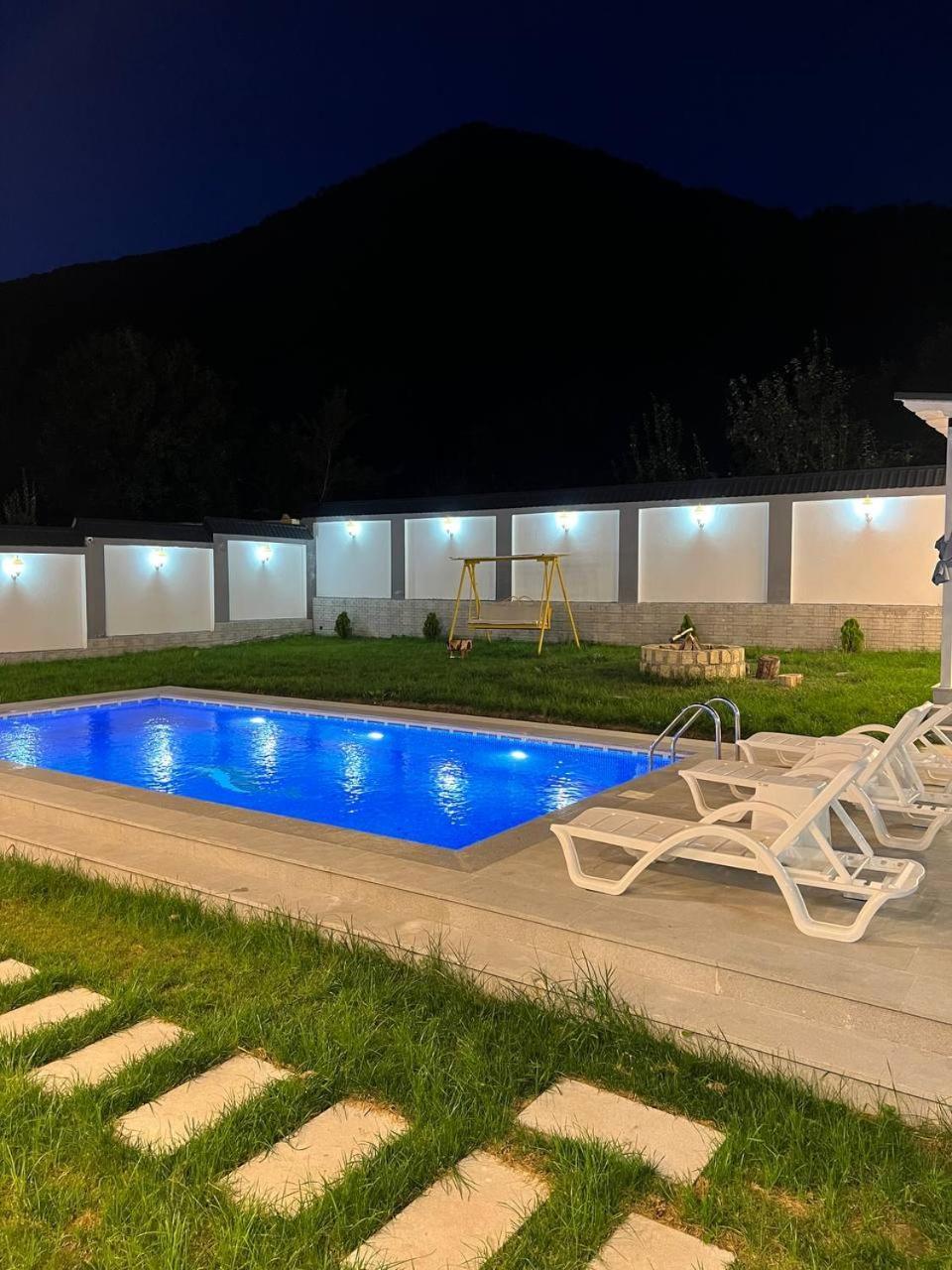 Qafqaz Mountside Chalet Gabala Exterior photo